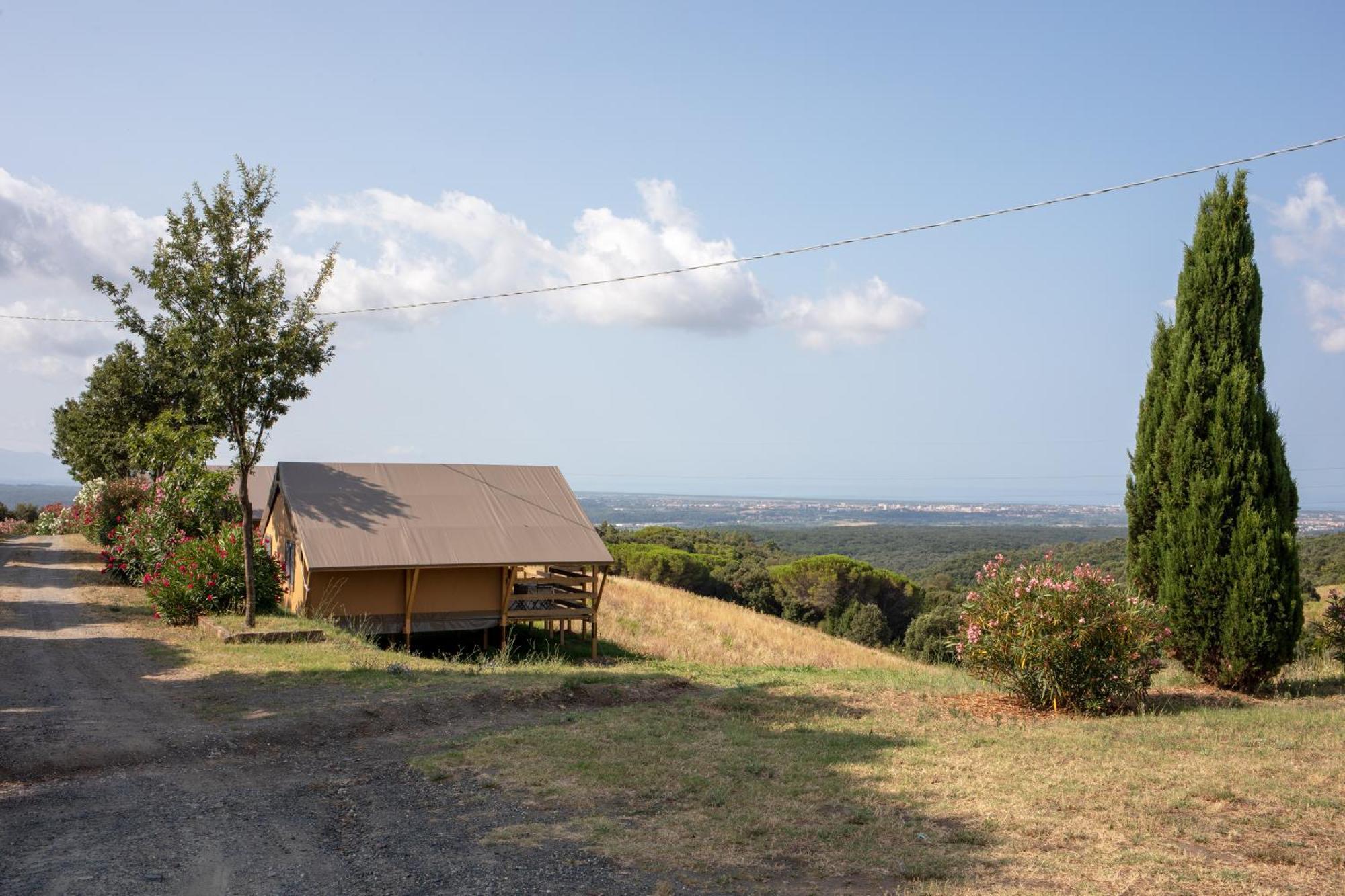 Glamping Debbiare Hotel Riparbella Exterior photo