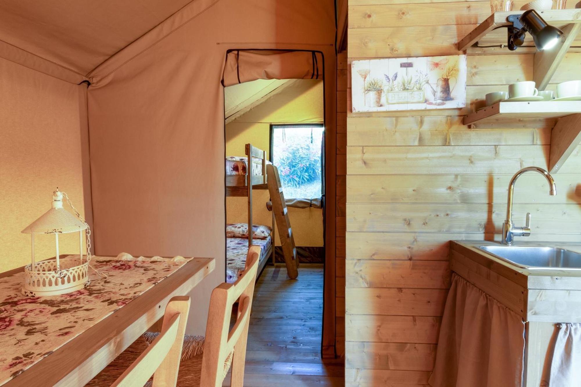 Glamping Debbiare Hotel Riparbella Exterior photo